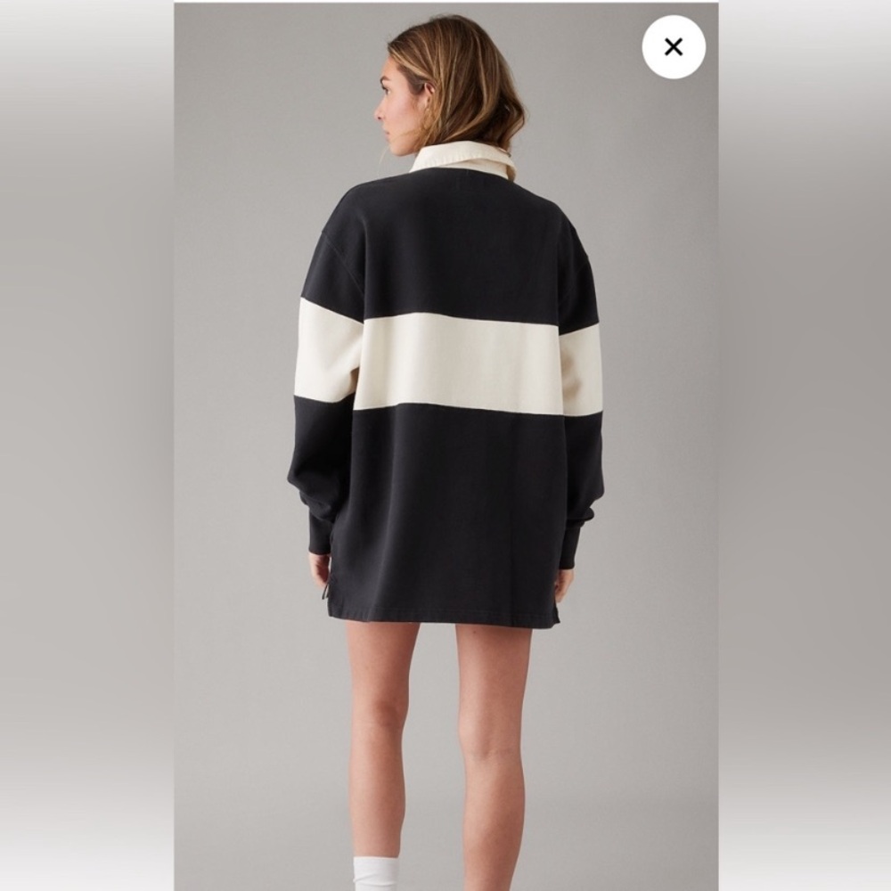 AE Women’s Oversized NY Polo Fleece Sweatshirt - Picture 2 of 8